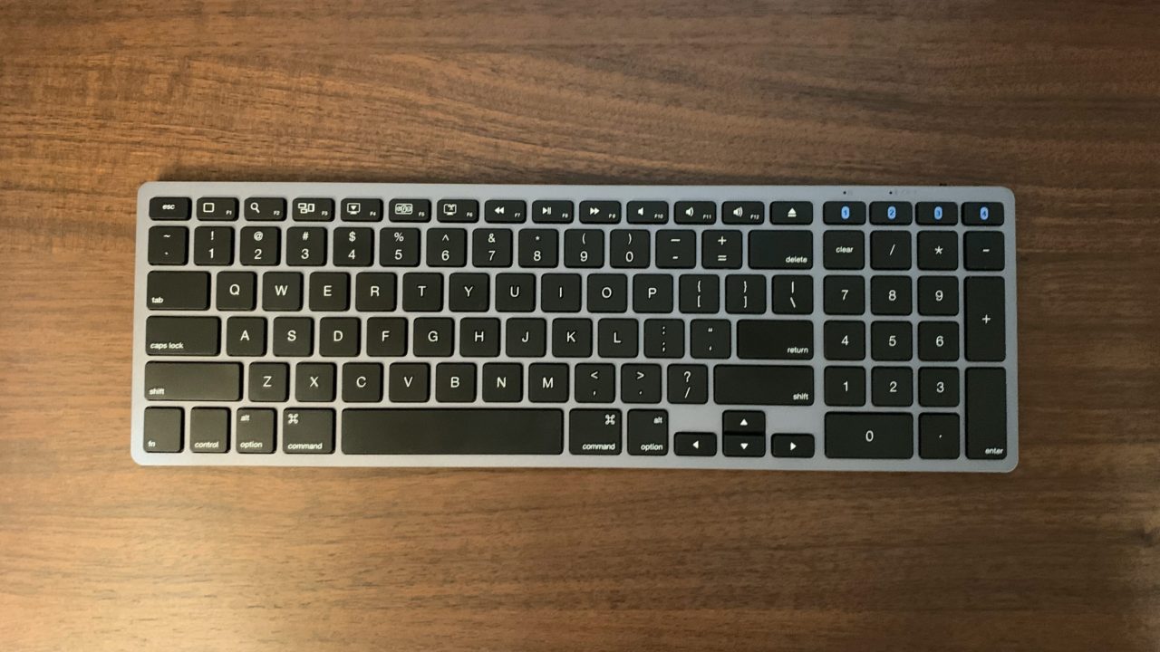 Satechiのキーボード